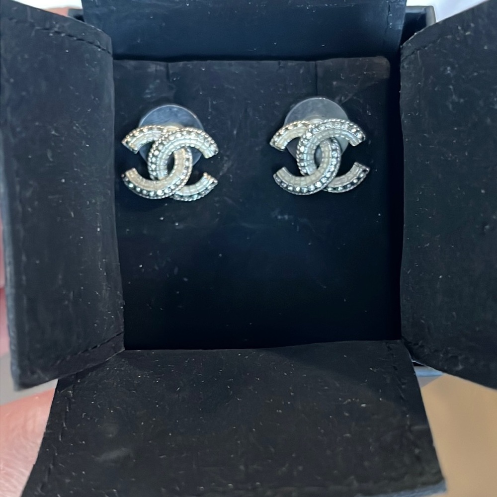 Authentic stud Chanel earrings